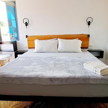 Bougainvillea Guesthouse Сан-Хуан Екстер'єр фото