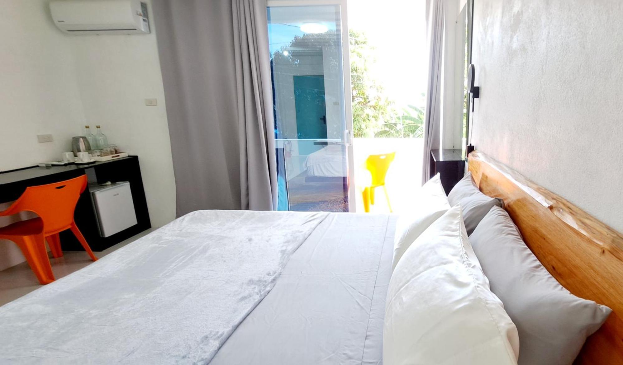 Bougainvillea Guesthouse Сан-Хуан Екстер'єр фото